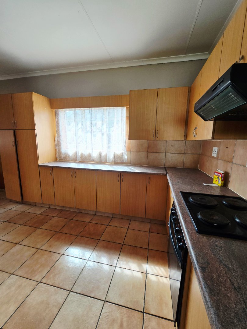 5 Bedroom Property for Sale in Flamwood North West